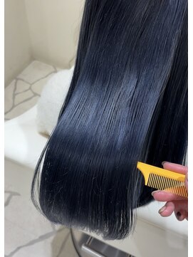 ブリーチ毛に髪質改善！髪本来以上の艶！