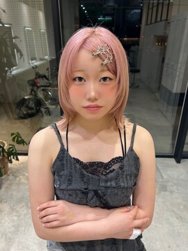 ルィ 名古屋栄(llwy) ペールピンク