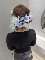 アールプラス 新宿(ar+)&nbsp;【新宿駅/新宿三丁目/ヘアセット/リボンヘア/お呼ばれヘア】