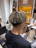 ルースト 渋谷店(ROOST) MEN’S HAIR/波巻ツイストスパイラル/フェザーパーマ/眉毛/渋谷
