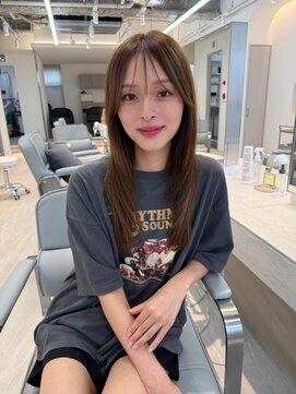 ノイ 銀座(noi) 顔周りレイヤーカットくびれヘアミルクティーベージュカラー韓国