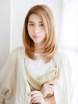 ヘアメイク ナル(hair make nalu)&nbsp;かきあげハイトーンベージュの内巻きワンカール