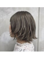 ザ デイ(THE DAY)&nbsp;ハイトーンカラー【グレージュ】