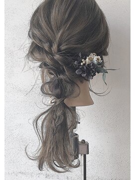 ビューティーサロン スター(Beauty salon STAR) ゆるふわねじり編み込み