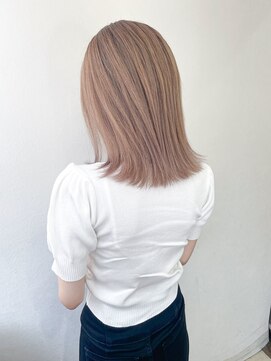 ジェム(GEM) ホワイトミルクティー/ベージュカラー/切りっぱなし