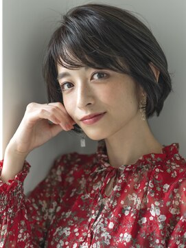 エミュ 表参道 青山(emu) 大人かわいい丸みショートボブ[美髪似合わせカットアースカラー]