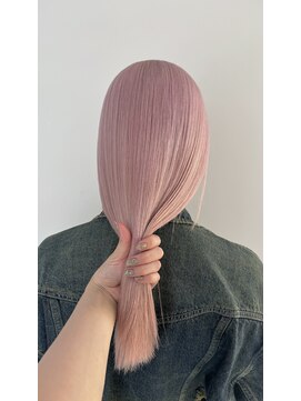 ノラ シンディ(NORA CYNDY) デザインカラーシャドウルーツカラー裾カラーレイヤーカット