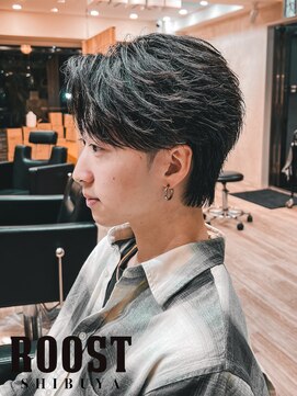 ルースト 渋谷店(ROOST) フェザーショート