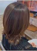 梅雨の前にケアストレートで艶髪に