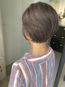 フリック 堺東店(FLICK) ショートヘア/白髪染め/アッシュベージュ