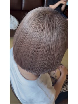 ロマンヤカタ ファース(ROMAN YAKATA fars) 柔らかミルクティーベージュ　上窪　10/17