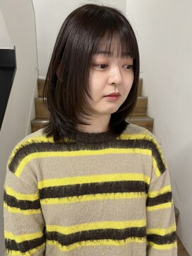 ヨーク(YOKE) 【 YOKE 】ミディアムレイヤー顔まわり小顔