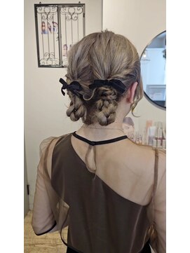 ヘア ケア ディエイチケー(HAIR CARE DHK) ツインテールアレンジ