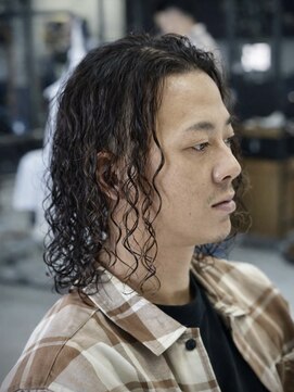 ジ オブスキュア(THE OBSCURE) 色気のあるミディアムスパイラルパーマ