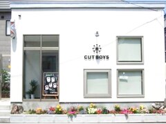 CUT BOYS 【カットボーイズ】