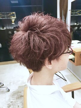 ファミーユ(famille) famille・ピンクアッシュのクラウドマッシュ