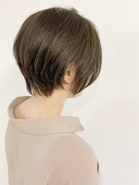 アッド バイ ケーツー(add by K-two) フィットショートボブ【add】/心斎橋&難波&堀江&新町