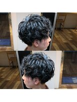 ネイビー(NAVY)&nbsp;お客様スタイル☆フェザーマッシュ☆ハーフスパイラルパーマ☆