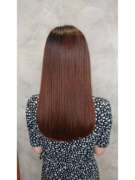 モスト ブリヤン(MOST BURYAN) つやつや髪質改善ストレート×20代赤みブラウン