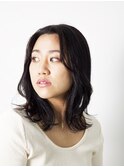 リラクシーな大人可愛い外ハネミディアム