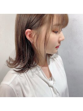 ローバー(ROAVER) 外ハネスタイル