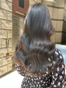 ケイト(kate) kate大宮　ヨシンモリウェーブ×オリーブグレージュ