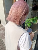 ヘアー アイス ルーチェ(HAIR ICI LUCE)&nbsp;ピンクカラー ペールピンク 切りっぱなし