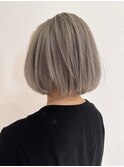 ホワイトアッシュカラー