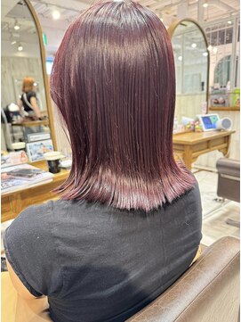 レイラバイアフロート 吉祥寺(Lila by afloat) ラベンダーピンク/チェリーピンク/ピンクカラー/外ハネボブ