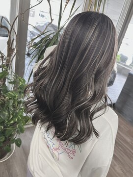 ヴィフ 大船(VIF) バレイヤージュ/ハイライト/ダブルカラー/ケアブリーチ/ボブ