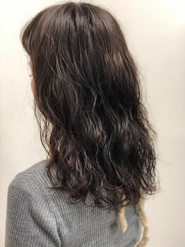 ヘアー アトリエ ノイ(hair atelier noi.)の写真/お悩みに寄り添った丁寧なカウンセリングで最適なメニューをご提案*レディース~メンズヘアまでお任せ!