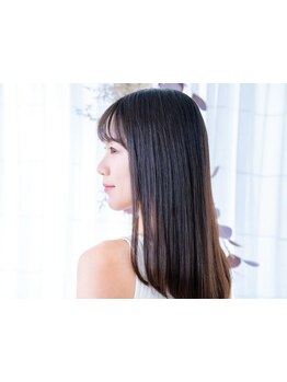 【髪×頭皮に優しいオーガニックカラーで美艶髪へ】低刺激・低ダメージで、カラーするたびにうる艶溢れる◎