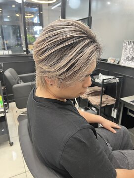 メンズラピス 栄店(Men's Lapis) 外国人風ハイライトセンターパートメンズカットバレイヤージュ