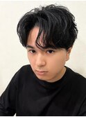 センターパート 無造作ヘア