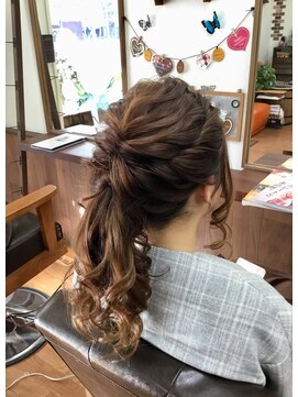 サロンド クラフト(salon de craft) 【パーティーヘアセット】ハーフアップポニーテールアレンジ