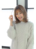 【elfo】ミディアムヘアは外ハネがダントツ大人可愛い