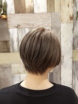 ファヴォリヘアー(favori hair)&nbsp;ショートボブstyle／モノトーン／グレー