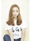 セクションカラー/グラデーションカラー/ペールベージュ/秋葉原
