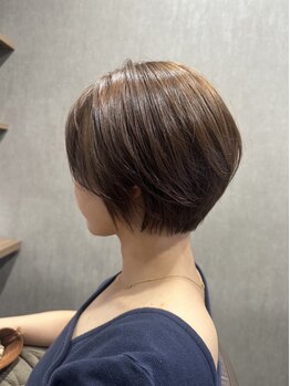 テラスヘア 三条(TERRACEhair)の写真/明るめから暗めまで、お客様のお悩みに合わせた柔らかい質感に導く白髪染めを多数ご用意！