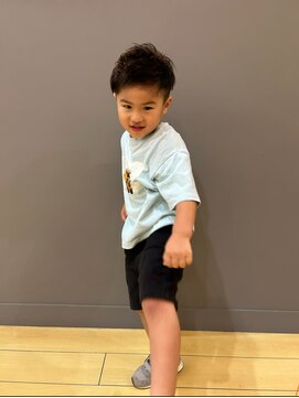 お子さまカット男の子
