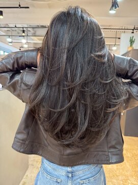 メリー オオサカ(Merly Osaka) 大人オシャレ！レイヤーカット