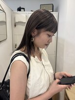 エイチ 梅田(H)&nbsp;レイヤーカットシースルーマッシュハイライトアンブレラカラー