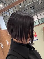 マーシュアトレ(marshu atre)&nbsp;☆大人気 前下がりショート【辰己style】