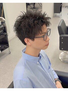 ブライト(BRIGHT) スパイキーショートスパイキーパーマ
