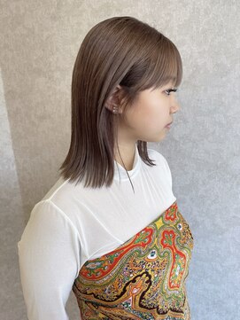 シオ ヘアー デザイン(Sio. hair design) 柔らかめミルクティー×大人ボブ