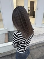 コディー(CODY)&nbsp;ミディアムヘア暗めカラー/デザインカラー/フェイスフレーミング