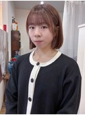 ぱつっとボブ×ピンクベージュ