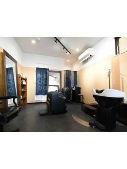 あなたの為の専属隠れ家サロン◇忙しい日々を送る自分へのご褒美に、髪と心を休める静かなひと時を・・・。