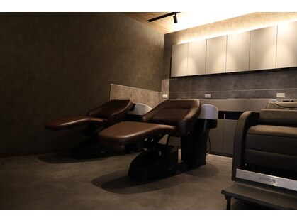 ディードア ニア(Ddoor Nia)の写真