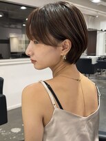 アビー(ABBEY)&nbsp;ショートボブショートカットハンサムショート小顔カット